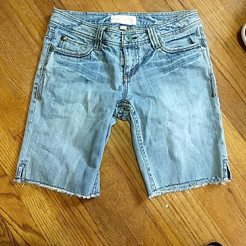 Aeropostale Brumuda Jean Shorts